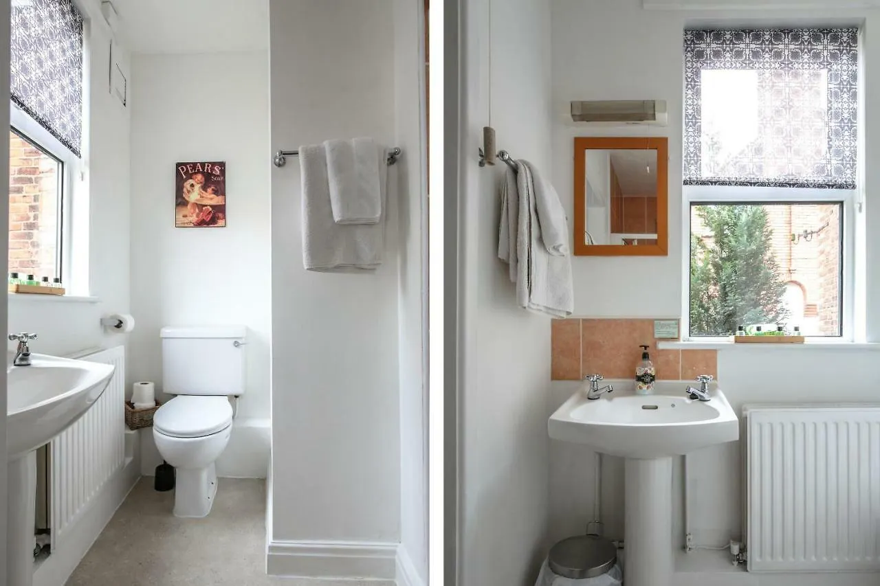 *** Guest house Baytree Lodge Chester United Kingdom