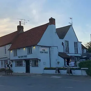 https://the-yew-tree-manuden.cambridgehotelsuk.com