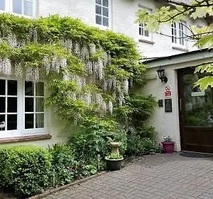 https://tumbling-weir-hotel.exeterhotels.net